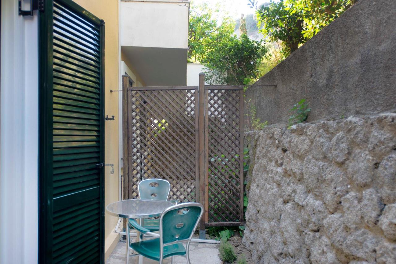 Ammos Beach House グリファダ エクステリア 写真