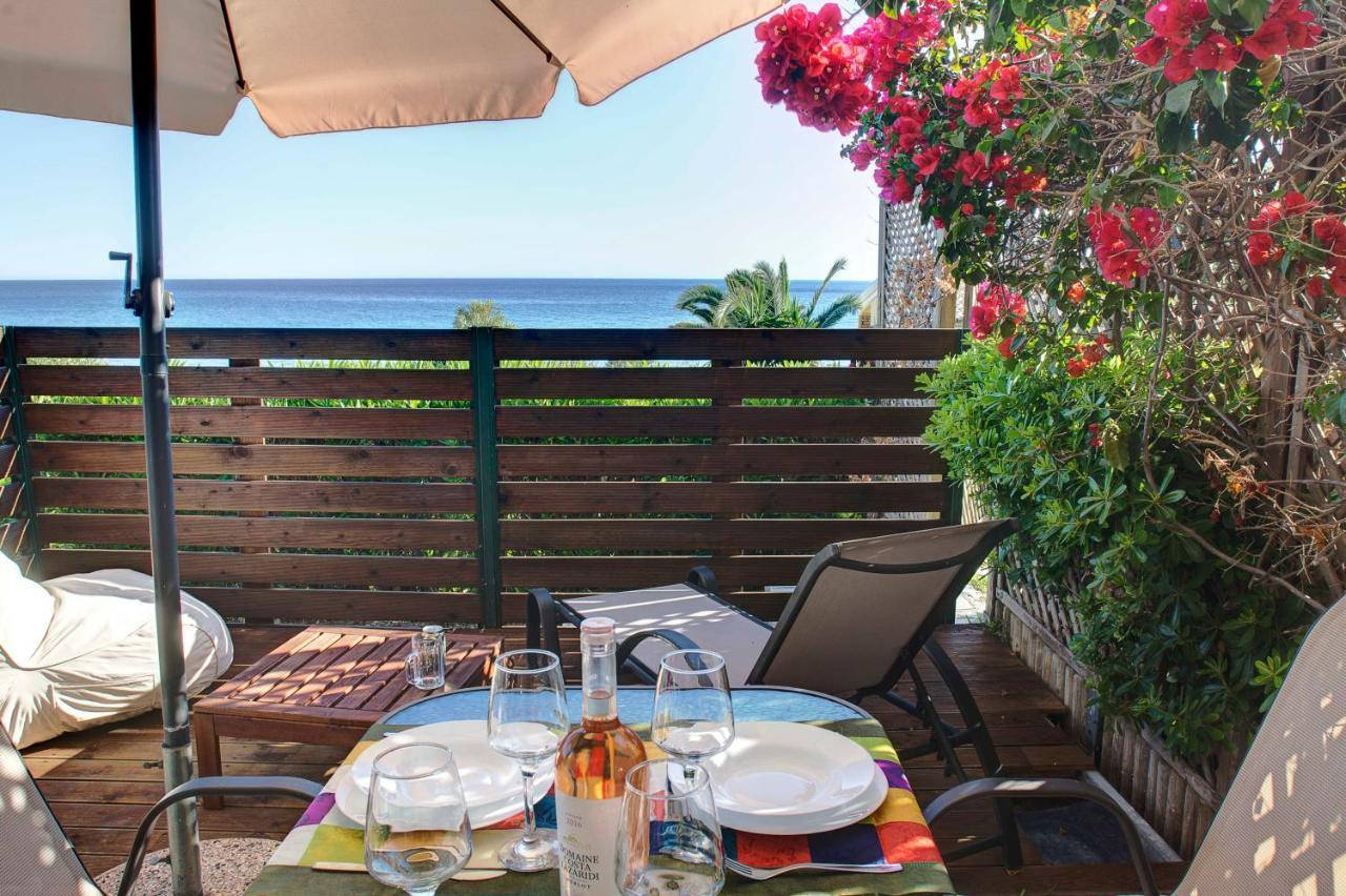 Ammos Beach House グリファダ エクステリア 写真